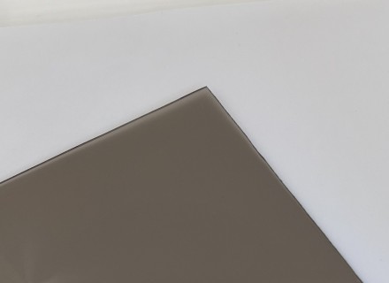 Монолитный поликарбонат Borrex толщина 15 мм, бронза серый