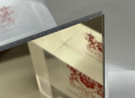 Абразивостойкий зеркальный монолитный поликарбонат IRROX-REFLECTION HARDPRO GP, золото, 1*600*1200мм