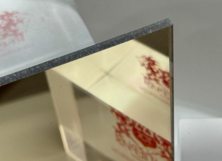 Абразивостойкий зеркальный монолитный поликарбонат IRROX-REFLECTION HARDPRO GP, золото, 2*590*1200мм