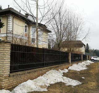 Забор в частном доме в КП "Екатерининский привал"